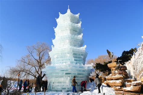 今冬长春各大公园冰雕雪雕齐亮相 来看看今年的这些作品有啥与众不同-中国吉林网