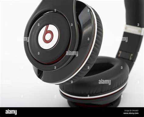 Dr dre hi-res stock photography and images - Alamy