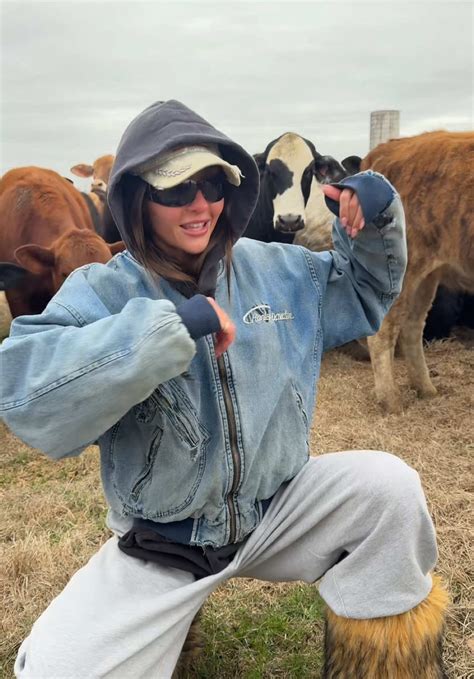 Where to watch My Hero Academia: | turtlecakes8 (@turtlecakes8)