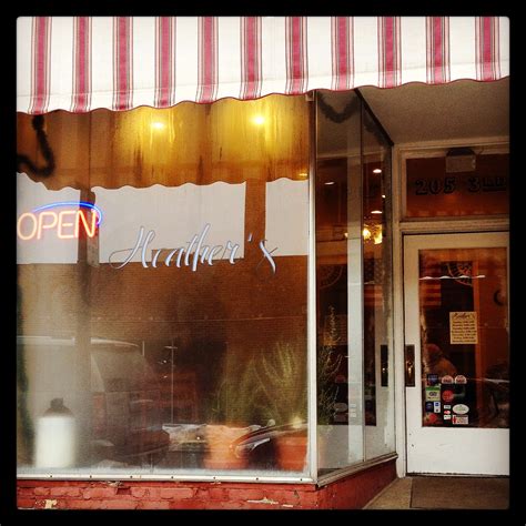 East Meets West Veg: Heather's Restaurant Bay City