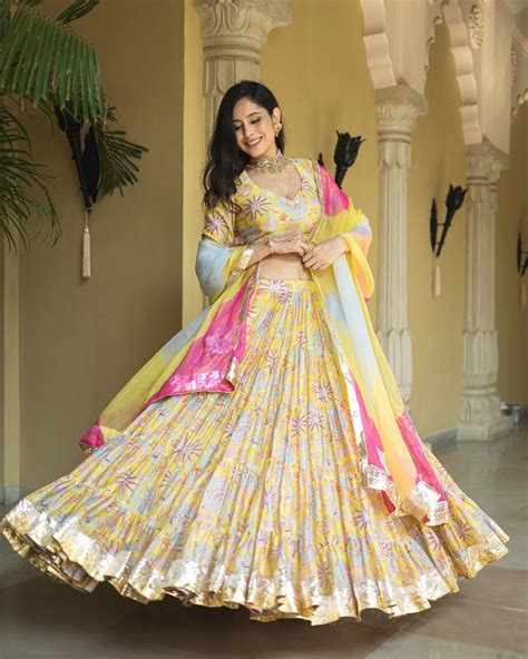 Buy Chandni Chanderi Lehenga Set Online in India at Best Price | Aachho