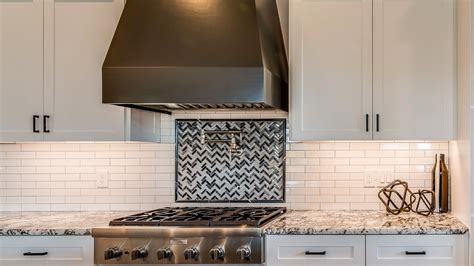 Modern Backsplash Ideas