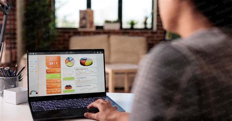 Helpful Information Website Design 的图像结果