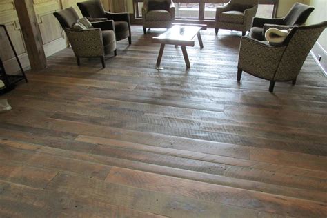 Barn Wood – Priceless Wood