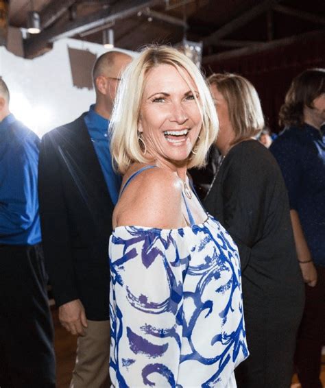 285 Lisa Jimenez: How to Retrain Your Brain and Transform Your Life ...