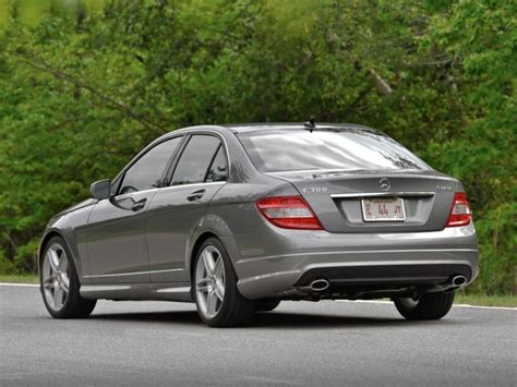 New Mercedes-Benz C-Class 2011 Price in India, Benz C-Class Review ...