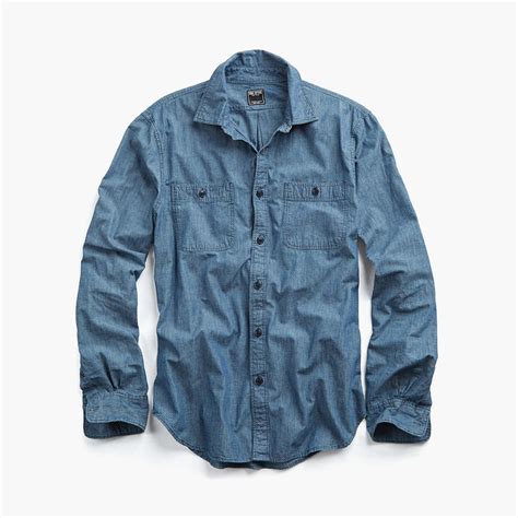 The 9 Best Men's Chambray Shirts - IMBOLDN