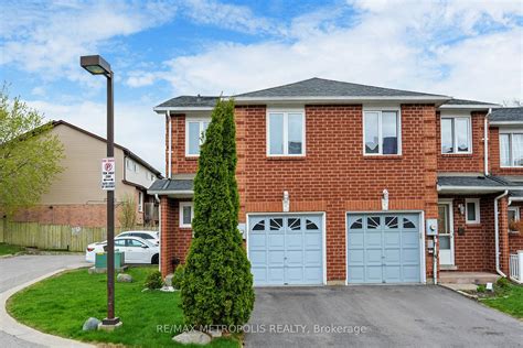 20 - 811 Wilson Road N, Oshawa, ON L1G 7Z5