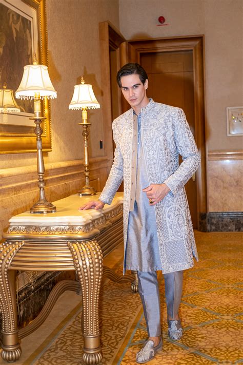 Platinium Prince Sherwani Set – Jigar & Nikita