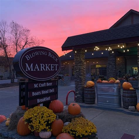 Blowing Rock Market and Wine Shop Pet Policy