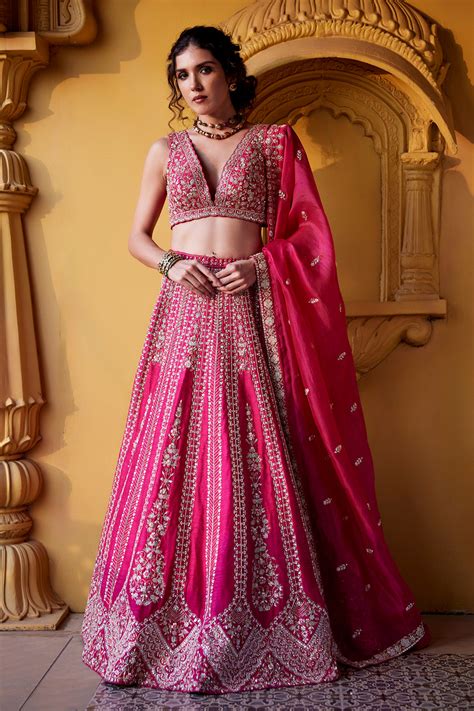 THE ROMANTICS - NOOR – Chamee and Palak official