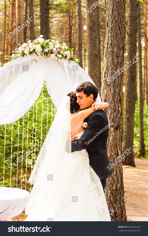 Get Married 的图像结果