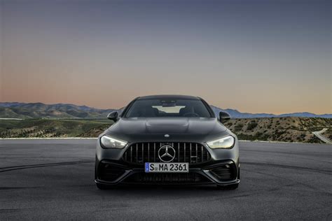 Mercedes-AMG CLE 53 is een technisch hoogstandje met puristisch hart | DAY1 Lifestyle
