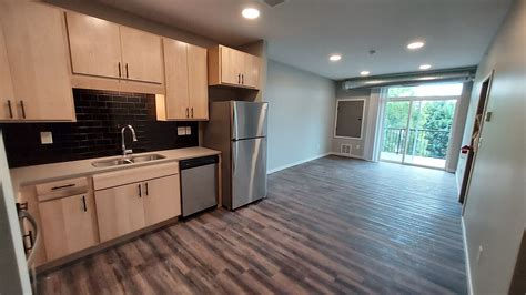 Songhill41- Rent Specials - 3345 41st St NW Rochester MN 55901 | Apartment Finder
