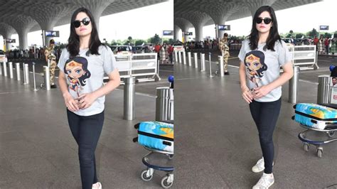 Zareen Khan makes rare yet stylish appearance, dons casual printed T ...