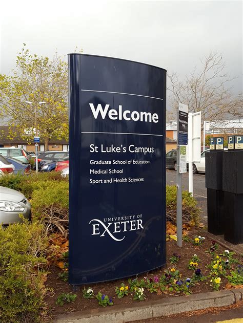 External Signage 的图像结果