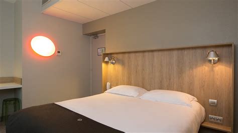 CAMPANILE RENNES CENTRE GARE - Hotel Reviews, Photos, Rate Comparison ...