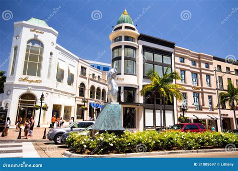 Rodeo Drive Beverly Hills editorial photography. Image of rich - 31005697