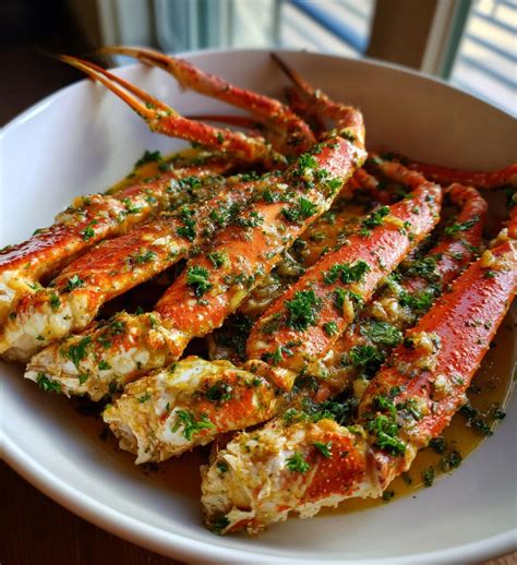 Garlic Snow Crab Legs Recipe: 5 Steps to a Flavorful Feast – Vihaad Recipes