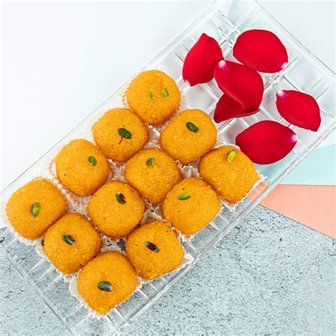 Send Sweets Motichoor Ladoo Online - Indiagift.in