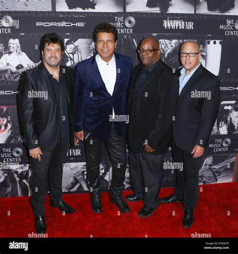 Mitchell Whitfield Dogfight