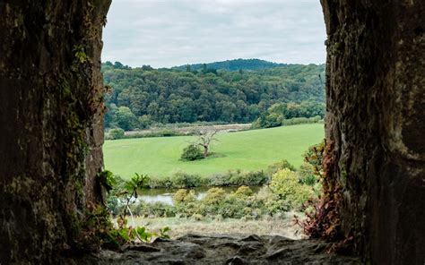 Download wallpaper 1680x1050 window, view, landscape, wall, stone ...