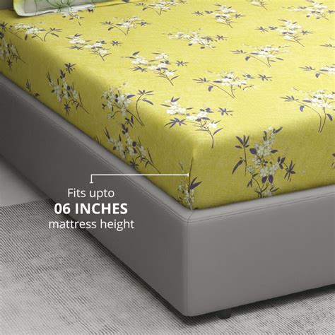 Aurave Floral 210 TC Olive Fitted Bedsheet | 50% OFF – AURAVE
