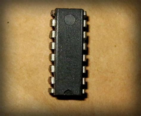 Image result for Comparators Pic Microcontrollers