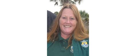 Portrait of biologist Kim Dryden | FWS.gov