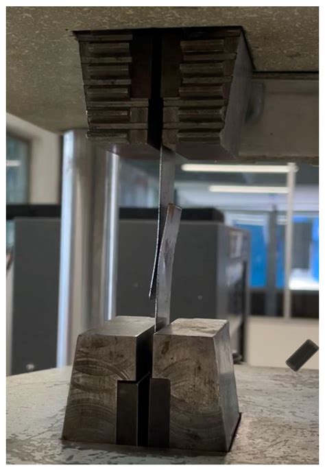 Resistance Welding Quality Through Artificial Intelligence Techniques