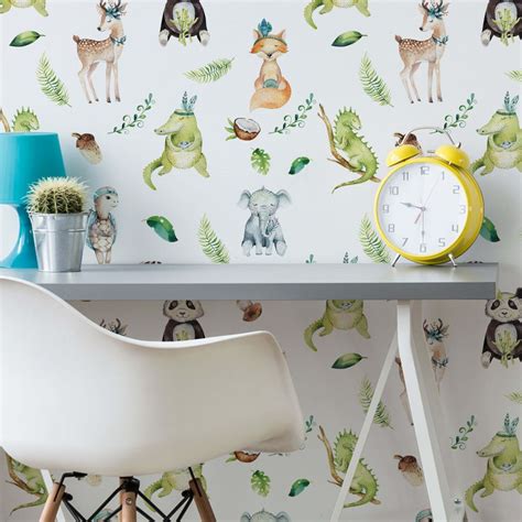 Patterned Wallpaper Kristina Kvilis – Wild Animals | wall-art.com