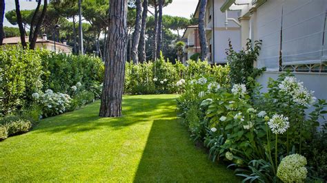 Progettazione realizzazione piccoli giardini   MATI 1909  