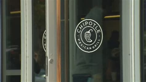 Chipotle closing restaurants? Restaurant chain addresses bankruptcy ...