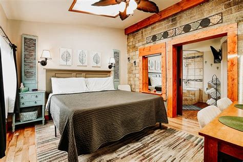 HOCKING HILLS INN (Logan, Ohio) - Specialty Hotel Reviews, Photos, Rate ...