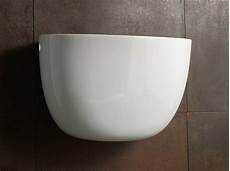 cassetta scarico wc ceramica cassetta scarico wc esterna in ceramica termosifoni in cassetta scarico wc ceramica cassetta scarico wc esterna in ceramica termosifoni in
