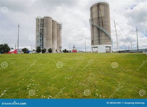 The Twin Silo in Silo Park at Wynyard Quarter an Iconic Waterfront ...