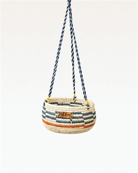 Pogon Sabaigrass Hanging Planter