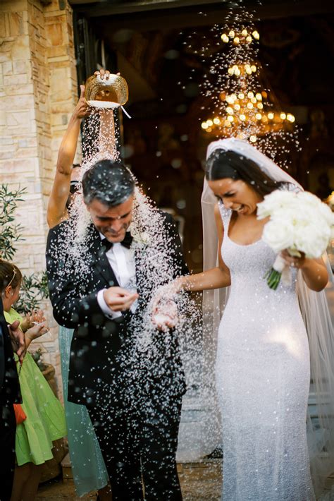 Luxury Athenian Riviera wedding with must-see dessert table details ...