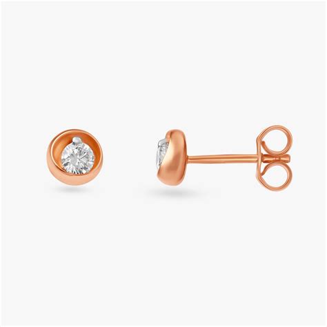 Effortless Glamour Diamond Stud Earrings