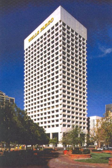 Wells Fargo Bank | Downtown Phoenix