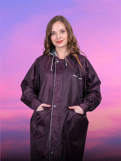 YOUTH ROBE - PREMIUM BRAND (Trendsetting Clothing for the YOUTH)