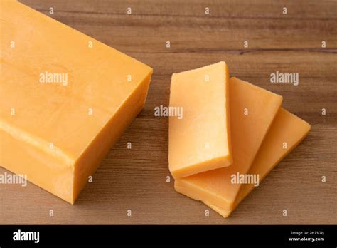 Sharp Cheddar Cheese 的图像结果