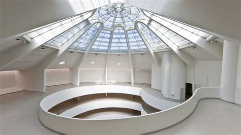 Drawing the Guggenheim: New York, Venice, Bilbao | The Guggenheim Museums and Foundation