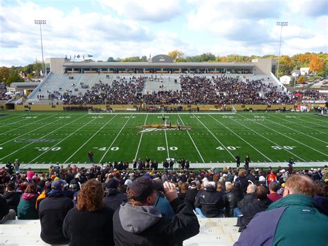 Waldo Stadium - Facts, figures, pictures and more of the Western ...
