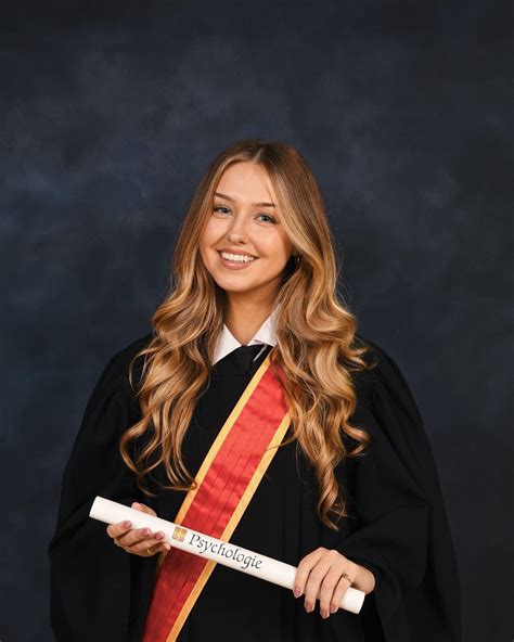 Sophia Rose | up close 🫶🏼 | Instagram