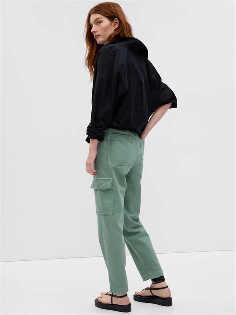 Mid Rise Twill Cargo Pants | Gap