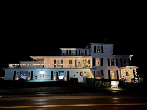 Lary Funeral Home and Cremation Services | Dover-Foxcroft ME