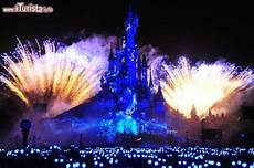 volo piu soggiorno parigi natale a disneyland offerte scontate biglietti volo piu soggiorno parigi natale a disneyland offerte scontate biglietti
