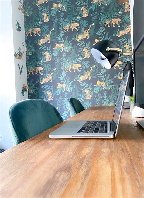 Buy Local Wallpaper 的图像结果