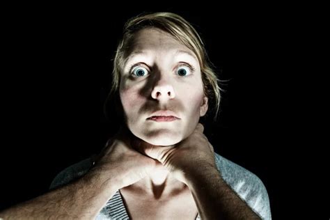 How to Escape a Strangle 的图像结果